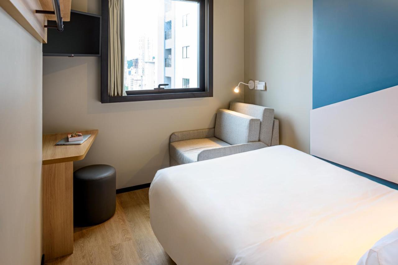 Ibis Budget Balneário Camboriú Eksteriør billede