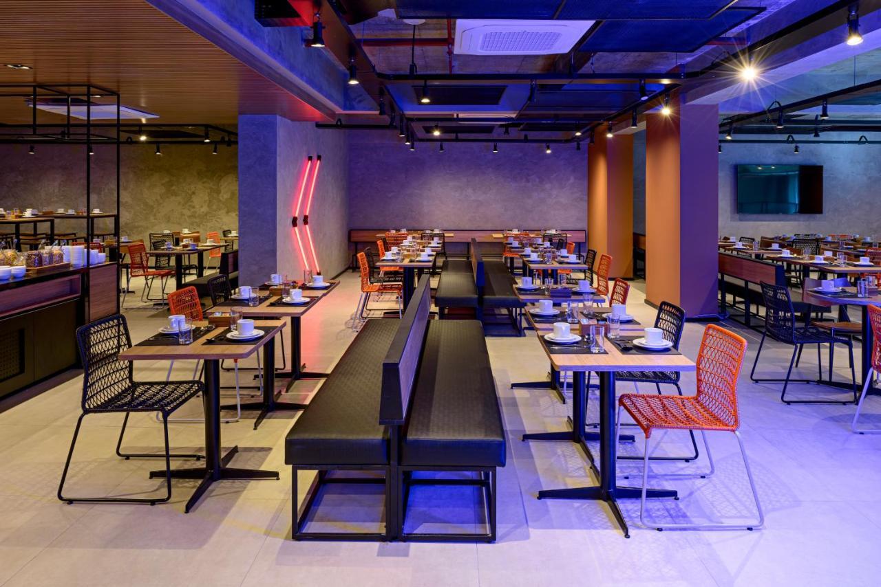 Ibis Budget Balneário Camboriú Eksteriør billede