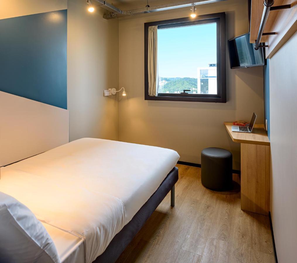 Ibis Budget Balneário Camboriú Eksteriør billede